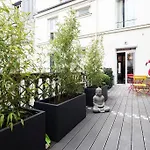 Amazing Terrasse In Center Of Paris